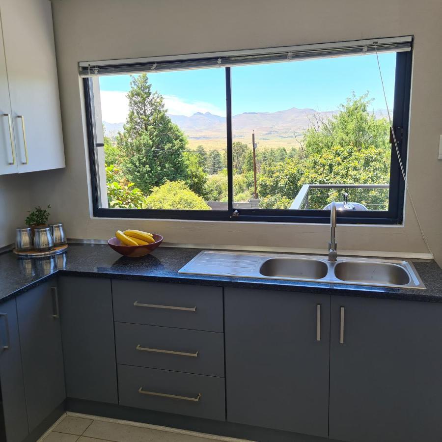 Clarens Escape Apartman Kültér fotó