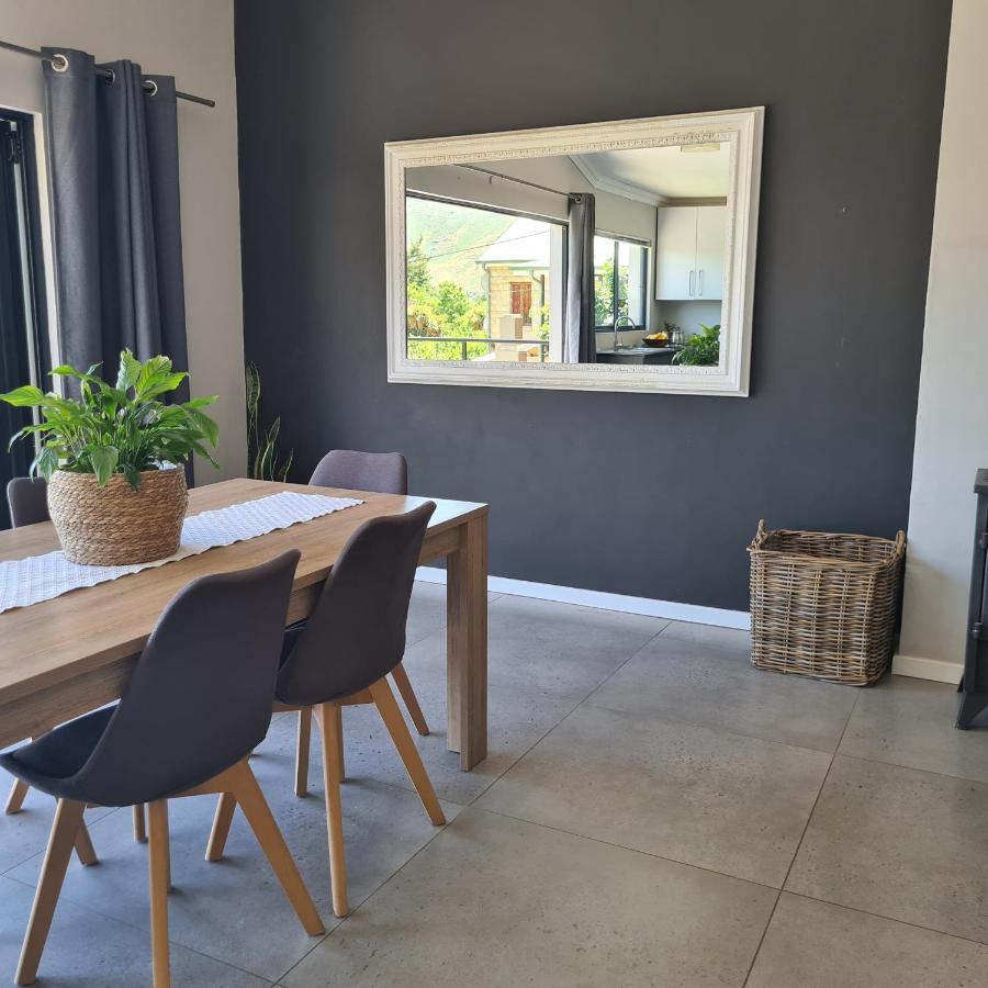 Clarens Escape Apartman Kültér fotó